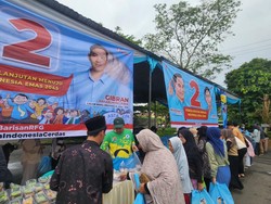 Barisan RFG Tebus Murah 2.000 Paket Sembako untuk Warga Lubuklinggau