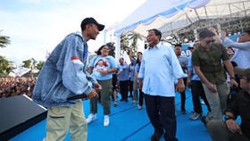 Prabowo Kampanye di Kampung Halaman: Saya Mau Bikin Sekolah Unggulan
