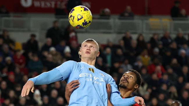 Klasemen Liga Inggris mengalami perubahan setelah Manchester City meraih kemenangan 3-1 atas Brentford pada pekan ke-23 Liga Inggris.