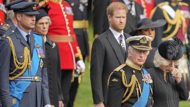 img-title Hubungan Tak Harmonis, Raja Charles dan Pangeran Harry Tak Komunikasi Berbulan-bulan
