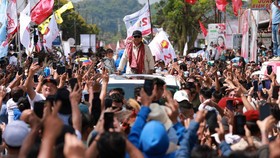 Prabowo Pulang Kampung, Ziarah Keluarga Besar dan Sapa Warga Sulut