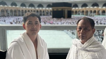 MASIH CANGGUNG DENGAN SANG AYAH HINGGA SAAT INI