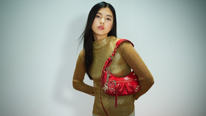 Rekomendasi Outfit Imlek dari Koleksi Lunar New Year Sederet Brand, Cari Favoritmu!