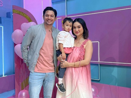 5 Potret Tengku Dewi Putri Istri Andrew Andika, Berhasil Hamil Anak Kedua Melalui IVF