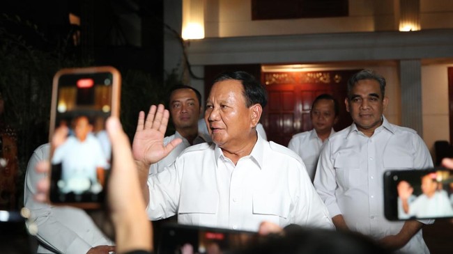 Pada perayaan HUT ke-16 Gerindra, Prabowo Subianto menyampaikan harap agar Gerindra dapat berkontribusi lebih banyak bagi Indonesia.