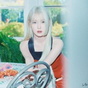 Serba-Serbi Comeback IU dengan Mini Album Ke-6 