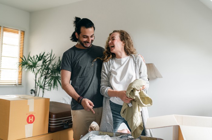 Perbedaan Gaya Hidup Minimalis dan Frugal Living