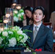 Potret Moon Sang Min yang Tampil sebagai Perencana Tampan di Drakor Romance 'Wedding Impossible'