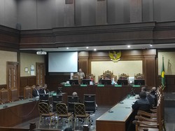 Hal Memberatkan-Meringankan Pengacara Enembe yang Divonis 4,5 Tahun