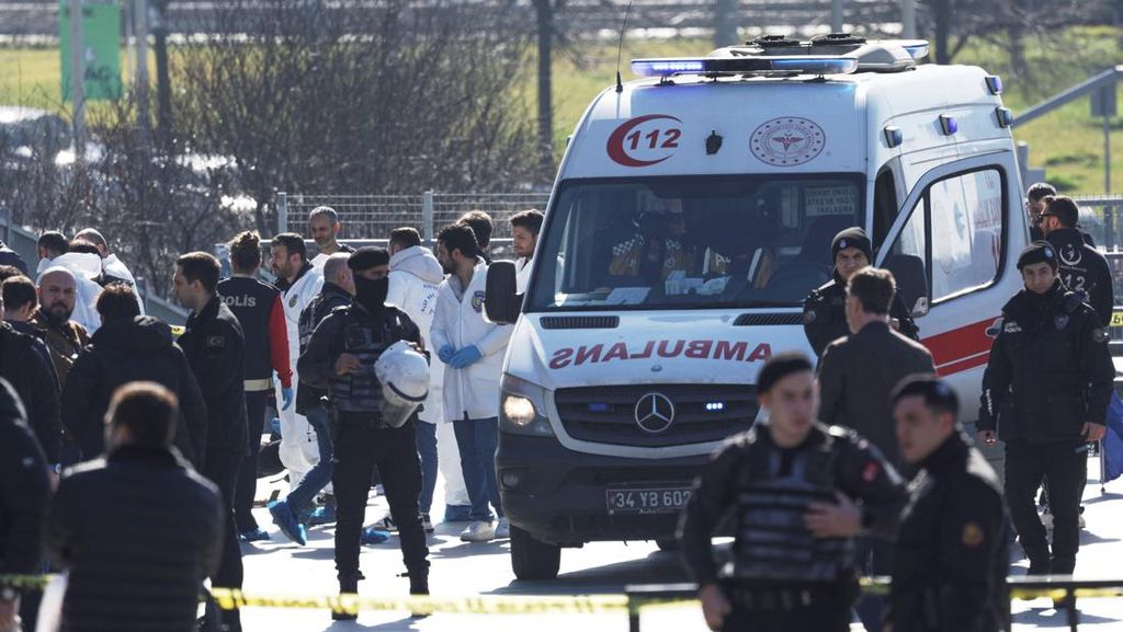 Baku Tembak Polisi Turki vs Teroris ISIS, 3 Aparat dan 6 Milisi Tewas