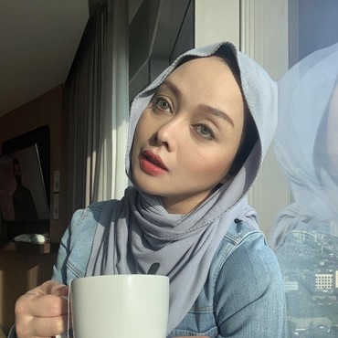 Tinggal di AS Bareng Suami, Terry Putri Kerja Jadi Kurir Pengantar Makanan