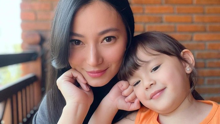 Potret Chloe Anak Asmirandah