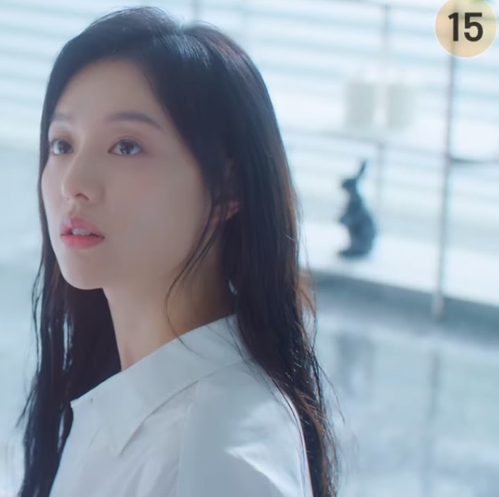 <p>Mengutip dari <em>Soompi,</em> drama yang ditulis oleh Park Ji Eun ini direncanakan tayang para Maret mendatang. Drama Korea ini menceritakan kisah cinta yang mendebarkan dari pasangan suami istri yang berhasil bertahan dari berbagai cobaan dan tetap bersama.(Foto: Instagram & YouTube tvN drama)<br /><br /><br /></p>