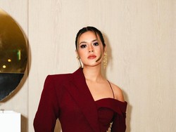 Lirik Lagu The Girl That I Used To Be - Raisa