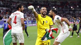 FOTO: Yordania Berpesta Cetak Sejarah Lolos ke Final Piala Asia