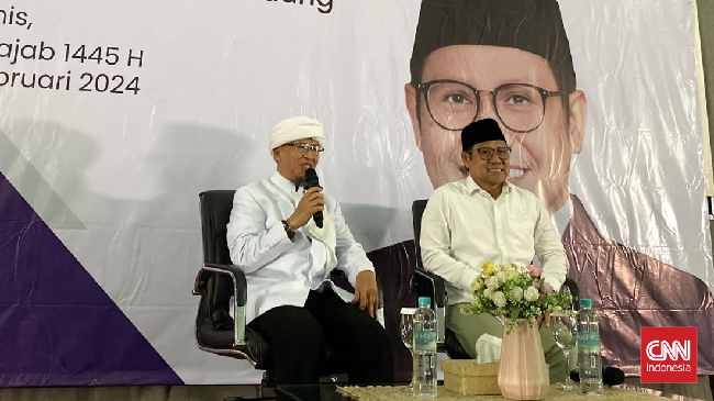 Pimpinan Ponpes Daarut Tauhid, Bandung, Aa Gym mengaku enggan mengungkap eksplisit pilihannya di Pilpres 2024 walau menilai perubahan itu harus.