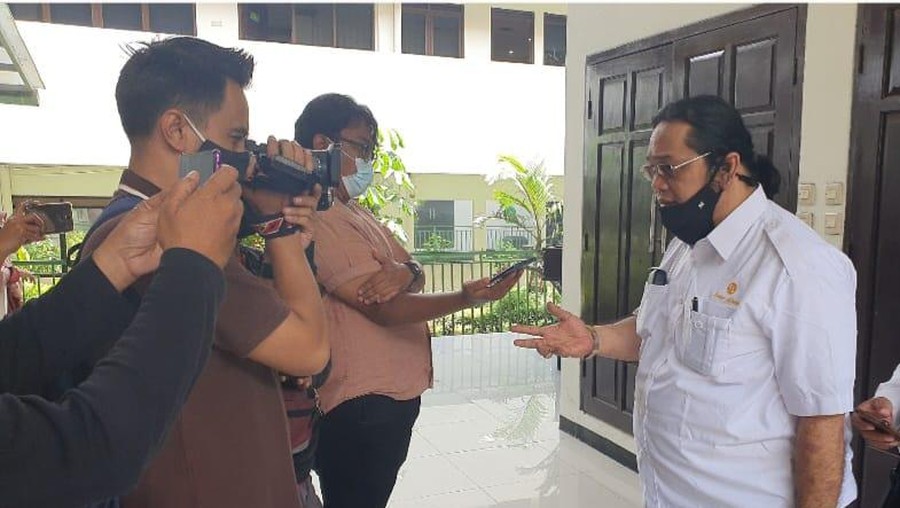 Amstrong Sembiring