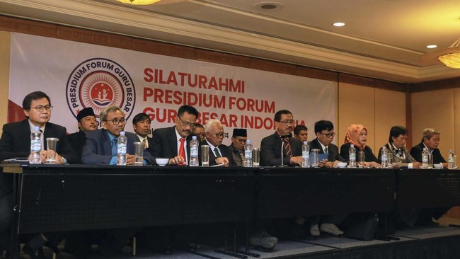 Ketua Presidium Forum Guru Besar Prof. Singgih mengajak kampus di seluruh Indonesia menempatkan kepentingan bangsa dan negara di atas kepentingan elektoral.