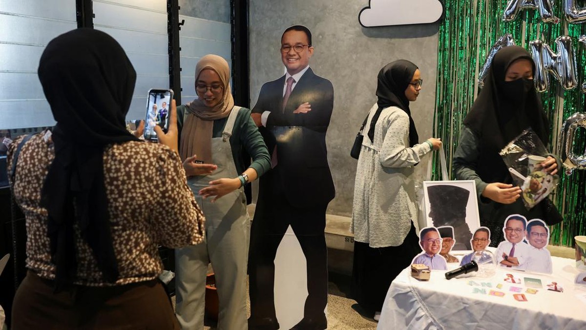 FOTO: Heboh Fans K-Pop Dukung Anies