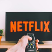 Gegara Banting Setir, 3 Perusahaan Ini Malah Cuan! Netflix Awalnya Rental DVD?