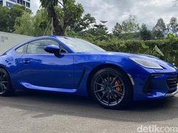 Harganya Nyaris Rp 900 Juta, Pembeli Subaru BRZ Separuhnya Kredit