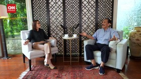 VIDEO: Luhut Blak-blakan Pencalonan Gibran Bukan Mau Jokowi