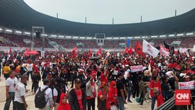 OSO Geram Banyak Pendukung Ganjar Dicegah Masuk Pakansari