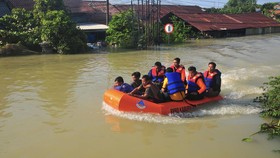 Banjir Demak dan Kudus Menyebabkan 11.400 Orang Harus Mengungsi