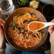 Butuh Asupan Hangat? Ini 7 Rekomendasi Makanan Berkuah yang Cocok Disantap saat Musim Hujan