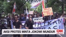 VIDEO: Aksi Protes Minta Jokowi Mundur