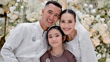 Ini Latar Belakang Calon Suami Ayu Ting Ting yang Undang Ipar Jokowi ke Lamaran