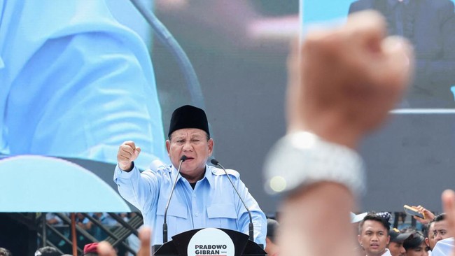 Deflasi 5 bulan beruntun bukan cuma indikasi daya beli turun, tetapi juga pertanda ketimpangan ekonomi antarkelas semakin menganga.