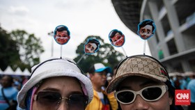 Massa Pendukung Prabowo-Gibran Tumpah Ruah di GBK