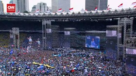 VIDEO: Massa Tumpah Ruah Hadiri Kampanye Akbar Prabowo-Gibran di GBK