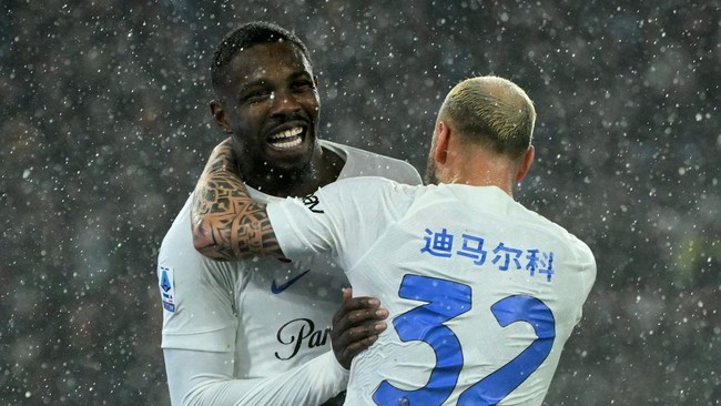 Inter Milan sukses mengalahkan tuan rumah AS Roma dengan skor 4-2 dalam laga Liga Italia di Stadion Olimpico, Minggu (11/2) dini hari WIB.