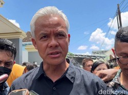 Ganjar soal Film Dirty Vote: Edukasi untuk Publik Agar Menjaga Demokrasi