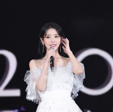 7 Rekomendasi Lagu Korea yang Cocok Didengarkan Saat Ingin Menangis