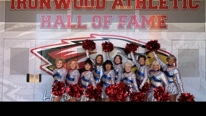 Kenalan dengan Sun City Poms, Grup Cheerleader yang Anggotanya Berusia 55-90 Tahun