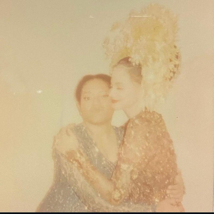 <p>Sosok cantik Enzy Storia terus menarik perhatian netizen. Salah satu yang kerap menjadi perbincangan adalah adik Enzy yang bernama Casey Paquita. (Foto: Instagram: @enzystoria)</p>