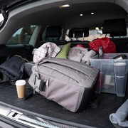 9 Benda yang Tidak Boleh Disimpan di dalam Mobil, Catat!