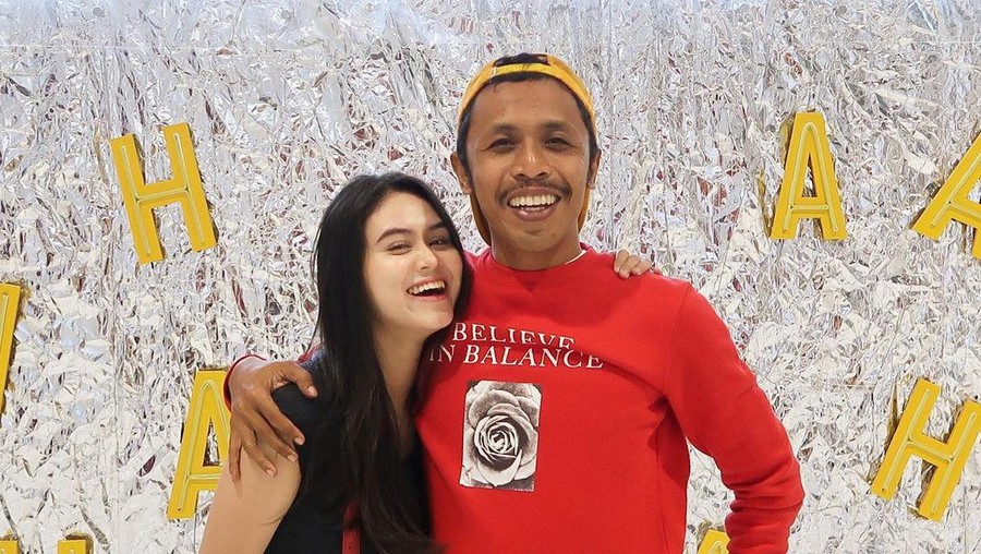 Dwinda Ratna dan Furry Setya