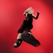 Siap Gaet Anak Muda, FitFlop Luncurkan Kampanye 