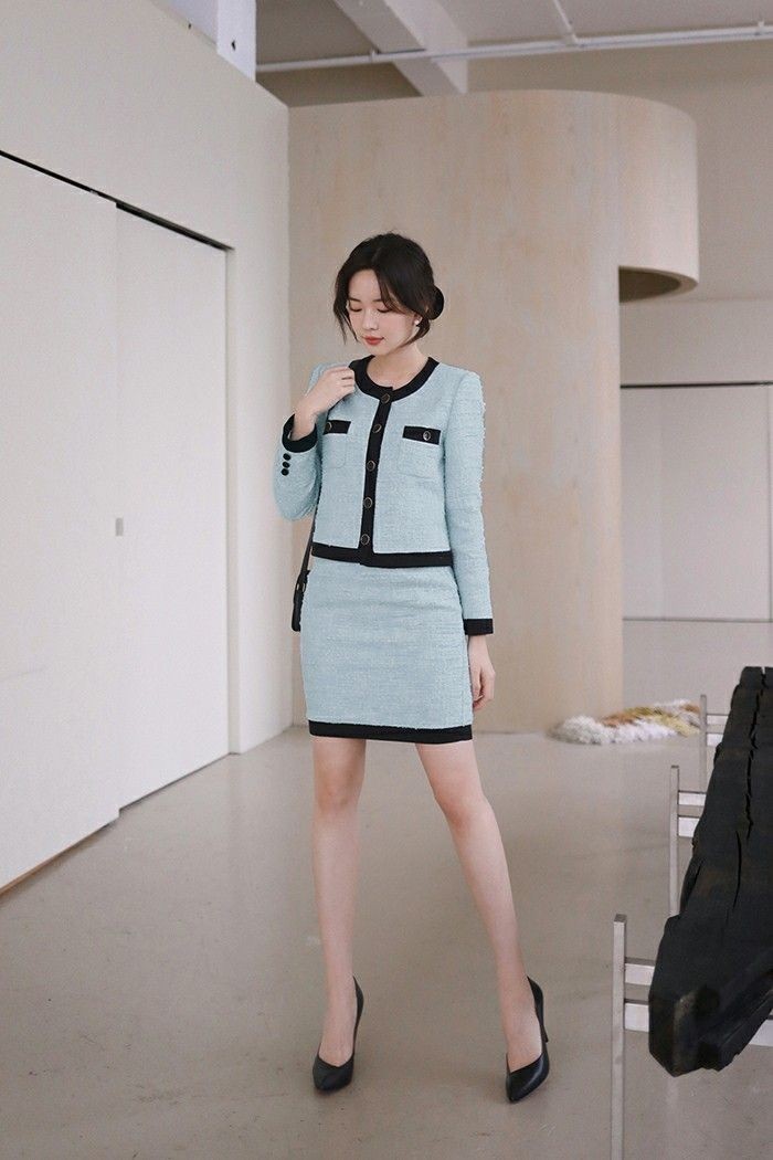 Ide Outfit Sky Blue Ini Cocok Banget untuk Aquarian