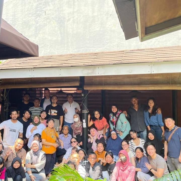 <p>Seru banget momen kumpul keluarga mereka ya, Bunda? Kita doakan, semoga Gracia Indri bersama suami dan anaknya selalu dalam kondisi sehat, ya. (Foto: Instagram @graciaz14)</p>