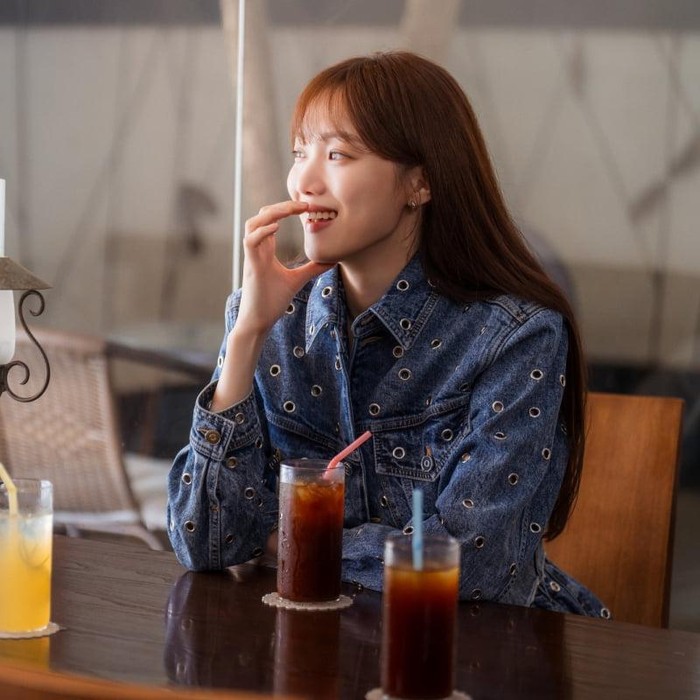 Lee Sung Kyung di Doctor Slump