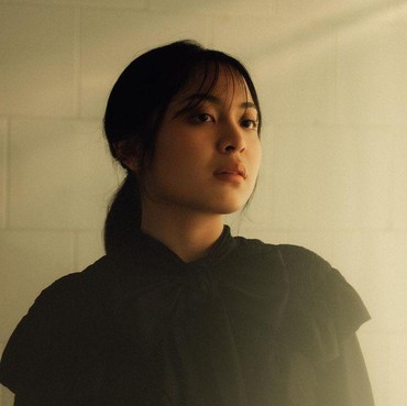 Lirik Lagu Berlari - Bernadya