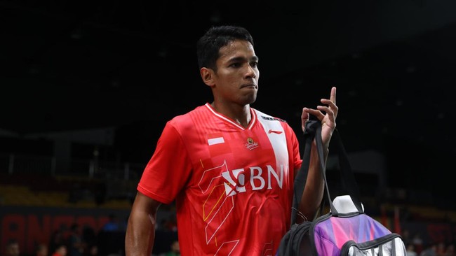 Tim Putra Indonesia berhasil mengalahkan Arab Saudi dengan skor telak 5-0 dalam laga BATC 2024. Indonesia menunjukkan dominasi penuh atas lawan.