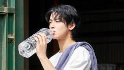 Alasan Sutradara Pilih Cha Eun Woo untuk Bintangi 'Wonderful World'