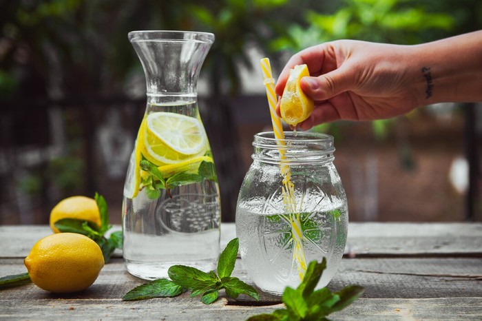 5 Minuman Dapat Menurunkan Asam Urat, Enak dan Sehat!