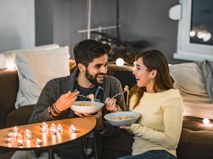 Cara Merayakan Hari Valentine Berdasarkan Zodiak, Bunda Begini Enggak?